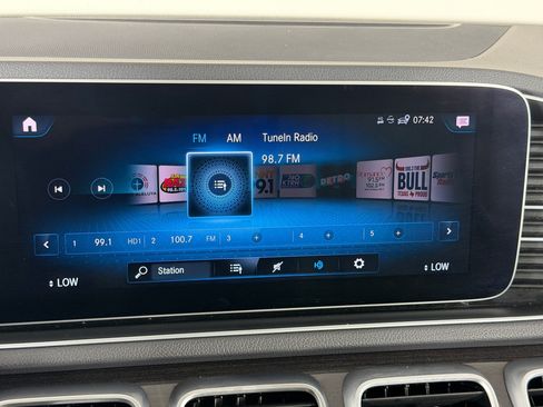 Used 2020 Mercedes-Benz GLE 350 image 24