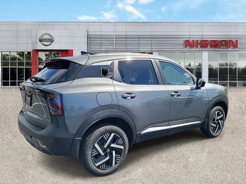 New 2026 Nissan Kicks SV w/ Charging Package FWD image 2