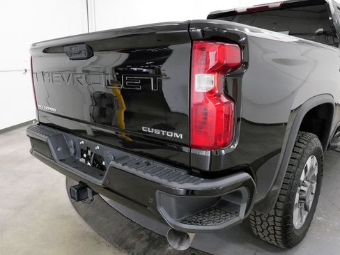 Used 2024 Chevrolet Silverado 2500 Custom w/ Custom Value Package AWD/4WD image 35