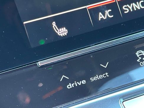 Used 2023 Audi S7 Premium Plus w/ Premium Plus Package image 38