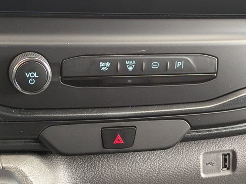 New 2026 Ford Transit 250 T-250 148 Med Rf 9150 GVWR AW image 15