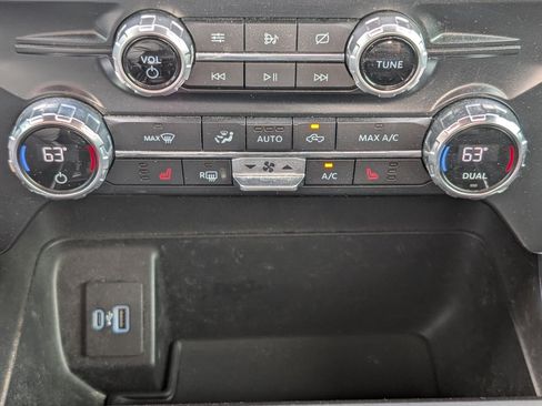 Used 2021 Ford F150 XLT w/ Equipment Group 302A High AWD/4WD image 19