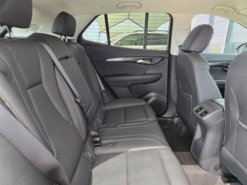 Used 2025 Buick Envision Preferred AWD/4WD image 31
