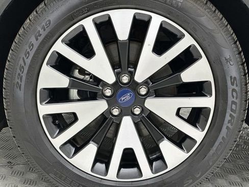 Used 2020 Ford Escape SE Sport image 12