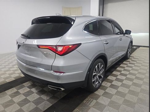 Used 2024 Acura MDX FWD w/ Technology Package image 3