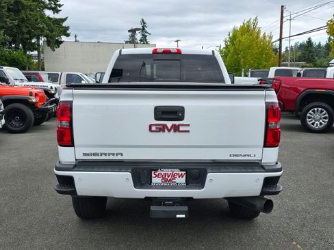 Used 2015 GMC Sierra 3500 Denali w/ Duramax Plus Package image 6