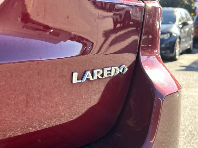 Used 2019 Jeep Grand Cherokee Laredo AWD/4WD image 13