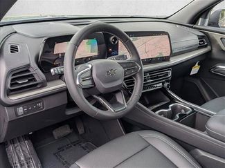 New 2026 Chevrolet Traverse LT w/ Midnight/Sport Edition AWD/4WD video 3
