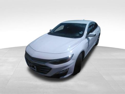 Used 2024 Chevrolet Malibu LT FWD image 4
