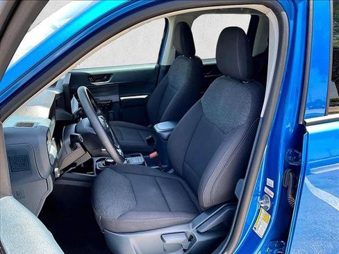 Used 2025 Ford Maverick XL w/ Equipment Group 102A AWD/4WD image 24