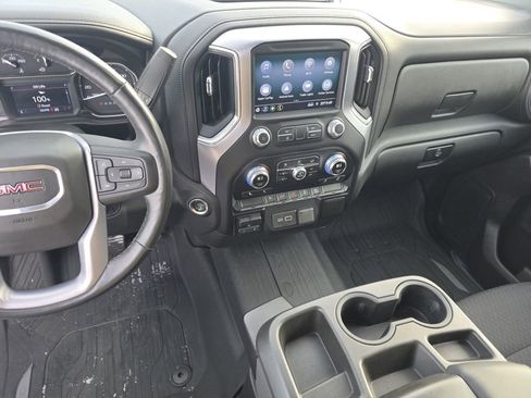 Used 2019 GMC Sierra 1500 SLE w/ SLE Value Package image 24