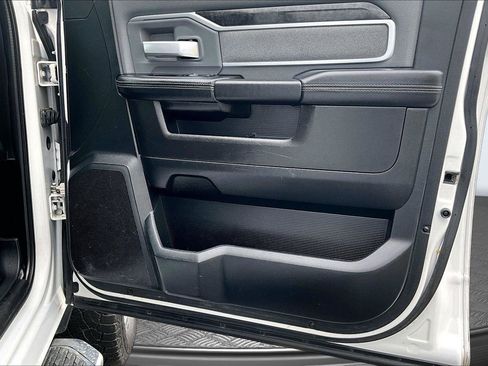 Used 2019 RAM 2500 Big Horn AWD/4WD image 25