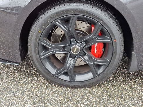 Used 2018 Kia Stinger GT1 image 8