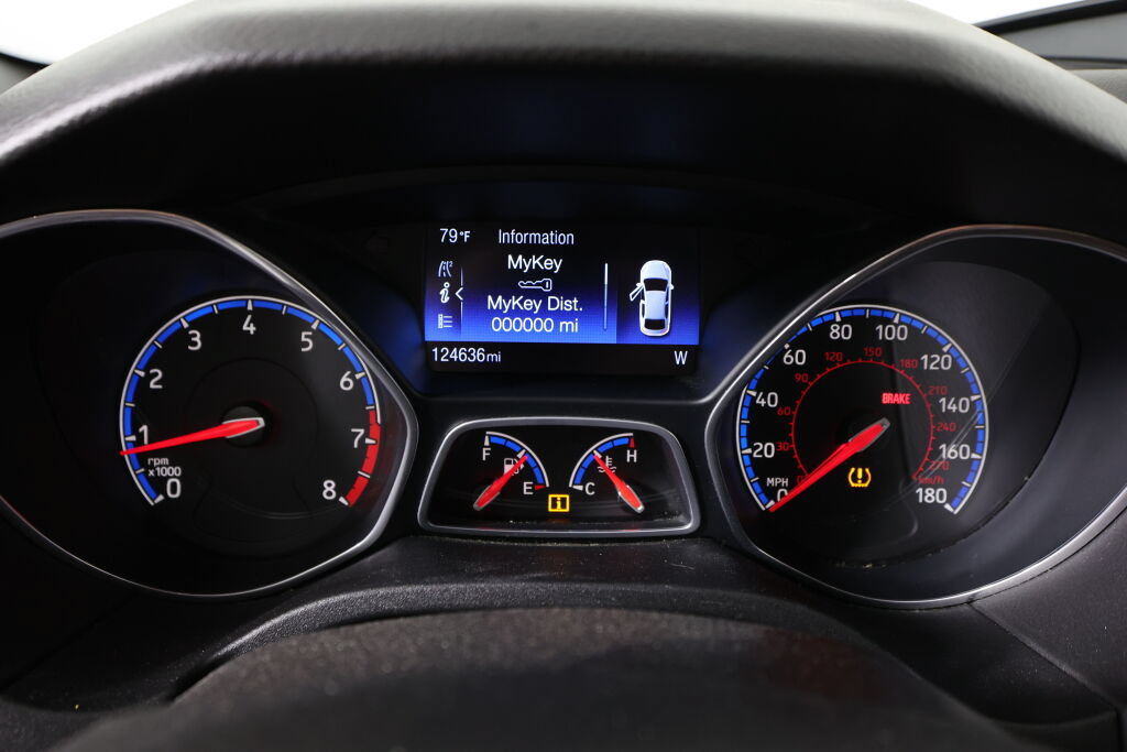Used 2016 Ford Focus RS AWD/4WD image 29