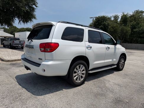 Used 2015 Toyota Sequoia Platinum RWD image 7