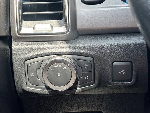 Used 2019 Ford Ranger XLT w/ Equipment Group 301A Mid RWD image 22