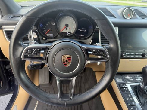 Used 2017 Porsche Macan S AWD/4WD image 28