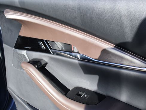 Certified 2025 MAZDA CX-30 2.5 Turbo w/ Premium Plus Pkg image 12