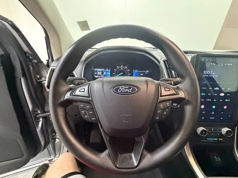 Used 2024 Ford Edge SE w/ Black Appearance Package AWD/4WD image 15
