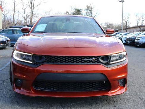 Used 2020 Dodge Charger Scat Pack w/ Dynamics Package image 2