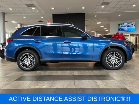 Certified 2026 Mercedes-Benz GLC 300 image 2