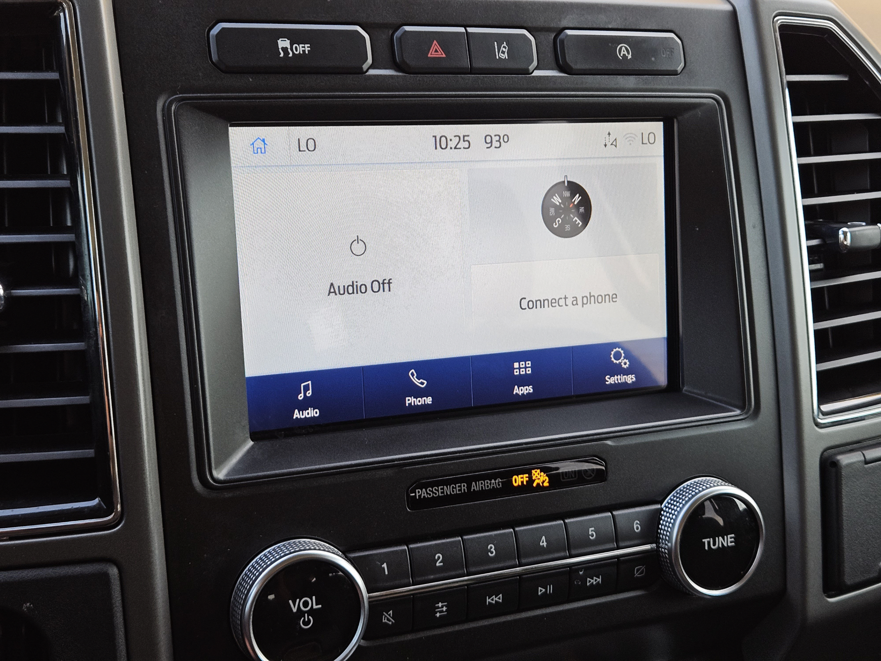 Used 2020 Ford Expedition XLT RWD image 15