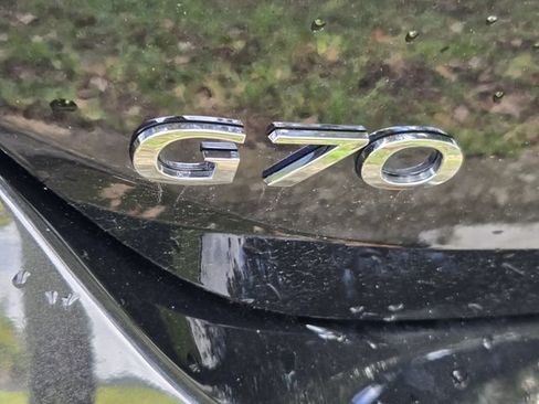 Used 2023 Genesis G70 2.0T image 10