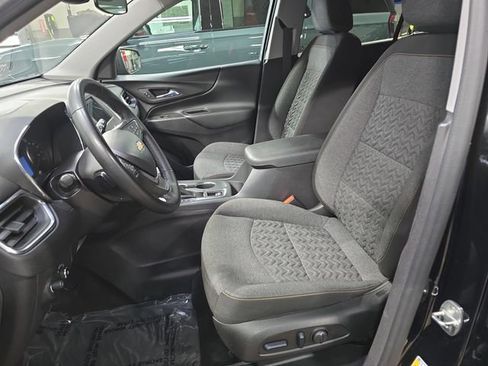 Used 2024 Chevrolet Equinox LT w/ LPO, Floor Liner Package AWD/4WD image 18