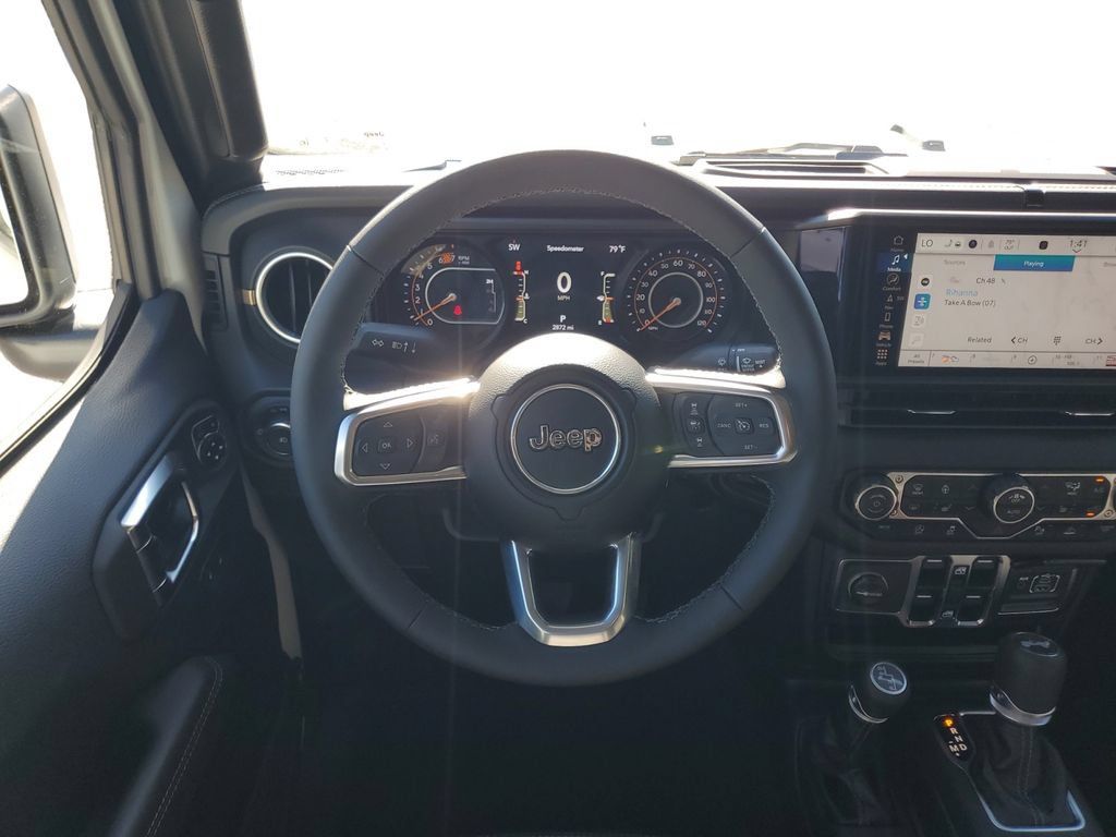 New 2025 Jeep Wrangler Unlimited Sahara AWD/4WD image 12