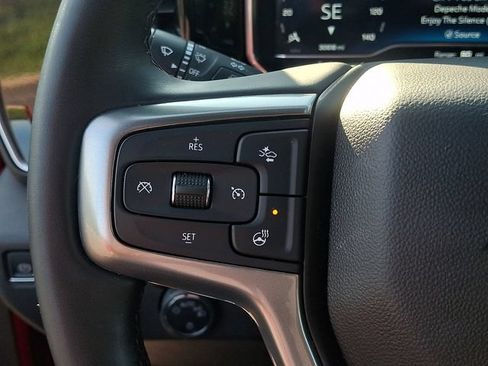 Used 2023 Chevrolet Silverado 1500 LT AWD/4WD image 18