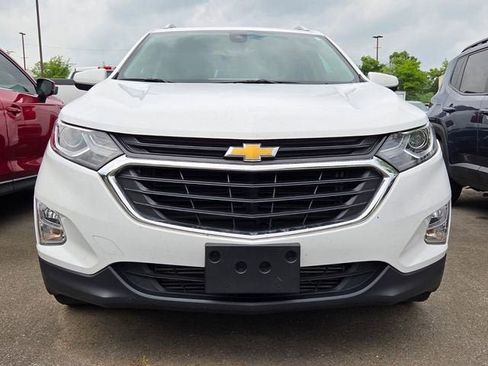 Used 2021 Chevrolet Equinox LT FWD image 2
