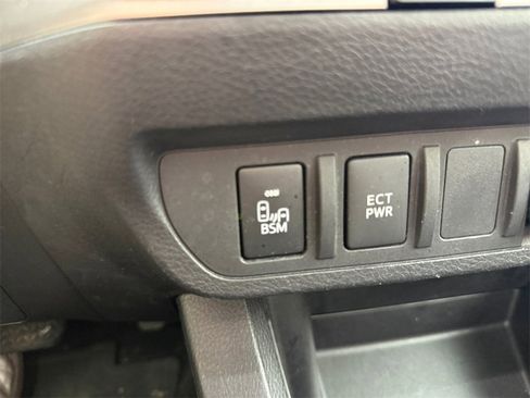 Used 2020 Toyota Tacoma SR5 w/ Technology Package image 27