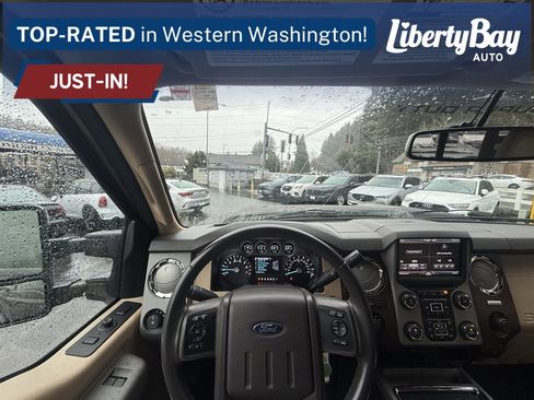 Used 2016 Ford F250 Lariat w/ Camper Package image 14