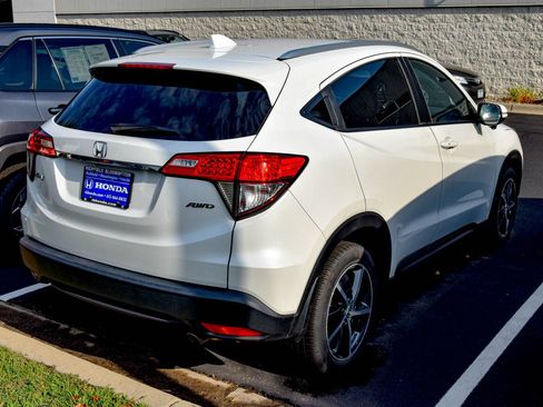 Used 2022 Honda HR-V EX image 16