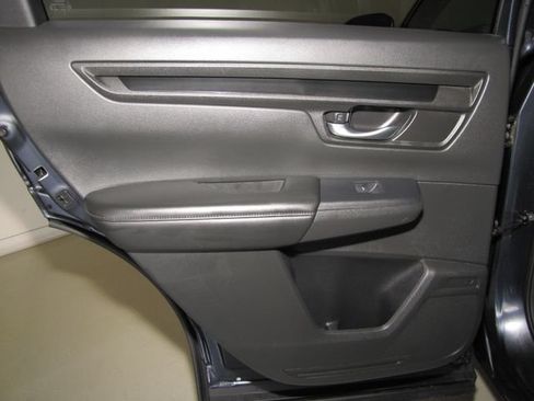 Used 2023 Honda CR-V EX image 13