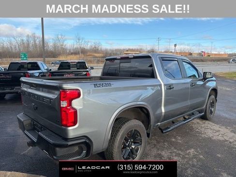 Used 2021 Chevrolet Silverado 1500 LT Trail Boss w/ Convenience Package II image 6