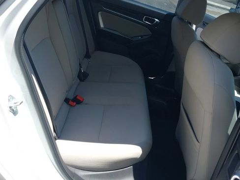 Used 2023 Honda Civic EX image 9
