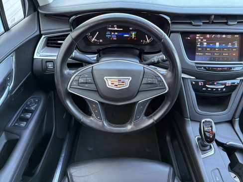 Used 2019 Cadillac XT5 Luxury FWD image 15