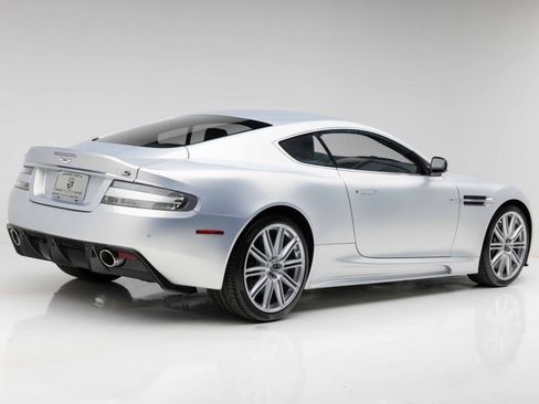 Used 2009 Aston Martin DBS Coupe RWD image 11