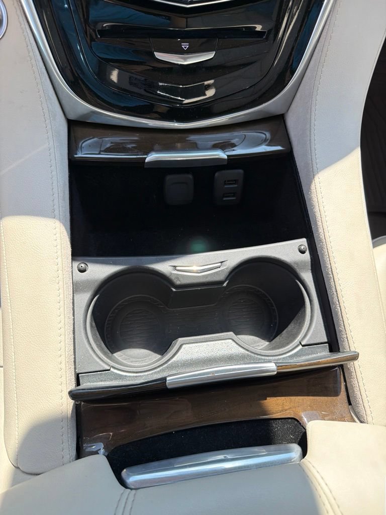 Used 2020 Cadillac Escalade Luxury AWD/4WD image 26