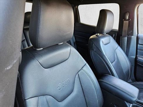 Used 2022 Jeep Compass High Altitude image 24