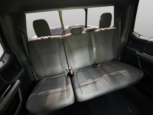 Used 2019 Ford F150 XLT w/ Equipment Group 302A Luxury AWD/4WD image 17