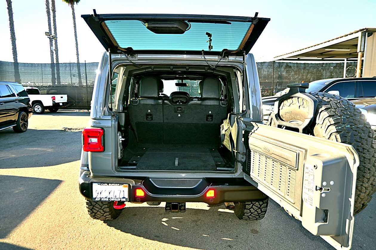 Used 2020 Jeep Wrangler Unlimited Rubicon AWD/4WD image 8