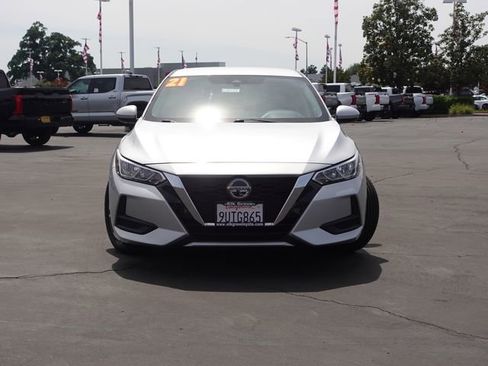 Used 2021 Nissan Sentra SV FWD image 3