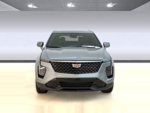 Used 2025 Cadillac XT4 Premium Luxury FWD image 6