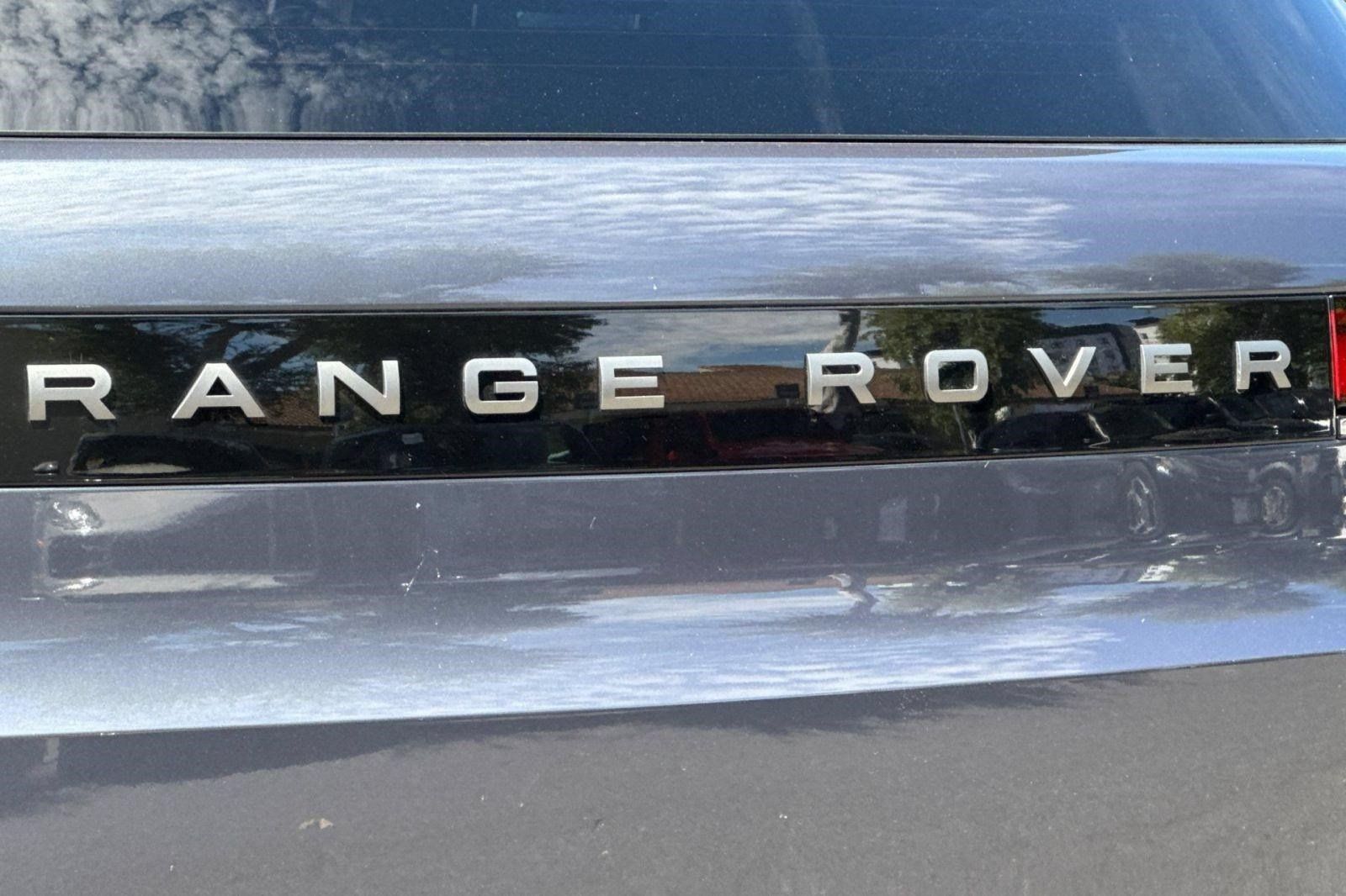 New 2026 Land Rover Range Rover Sport SE AWD/4WD image 27