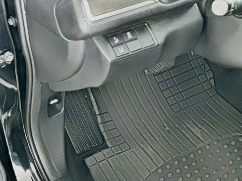 Used 2019 Honda Civic LX image 16