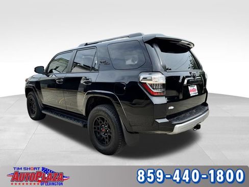 Used 2024 Toyota 4Runner TRD Off-Road Premium w/ Moonroof Package AWD/4WD image 2