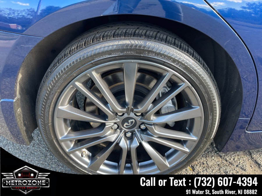 Used 2016 INFINITI Q50 Red Sport 400 AWD/4WD image 31