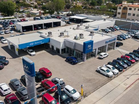 Used 2017 RAM 1500 Classic SLT image 28